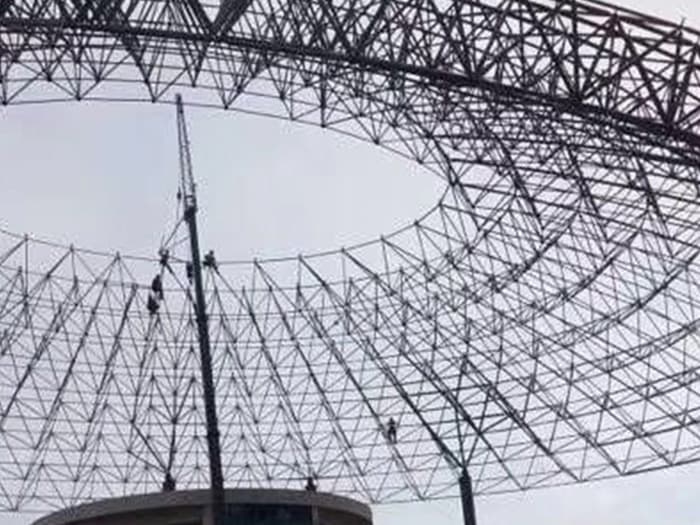 瑞安篮球馆球形网架厂家价格