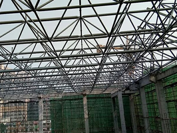 瑞安螺栓球网架工程报价